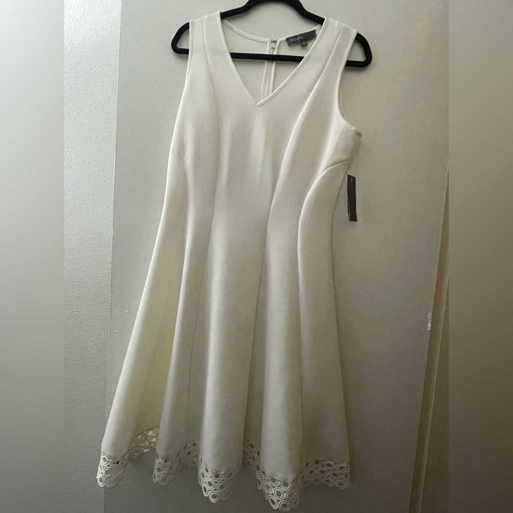 Donna Ricco Cream Sleeveless Mini Dress